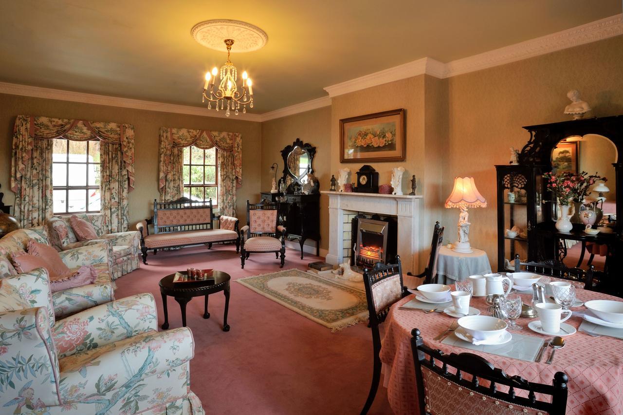 Pinewood Lodge Guest House Omagh Exteriér fotografie